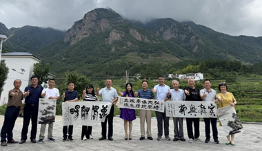 迎“八一”，军旅书画家走进六安市金寨县革命老区